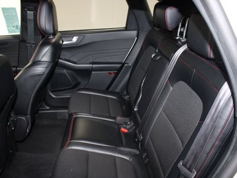 Used 2025 Ford Escape ST-Line FWD image 14