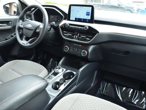 Used 2022 Ford Escape SE AWD/4WD image 21