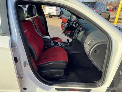 Used 2015 Dodge Charger SRT w/ Harman/Kardon Audio Group image 26