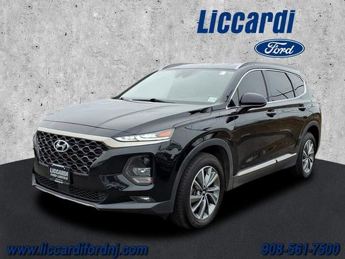 Used 2019 Hyundai Santa Fe SEL image 3