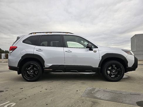 Certified 2025 Subaru Forester Wilderness w/ Wilderness Package image 10