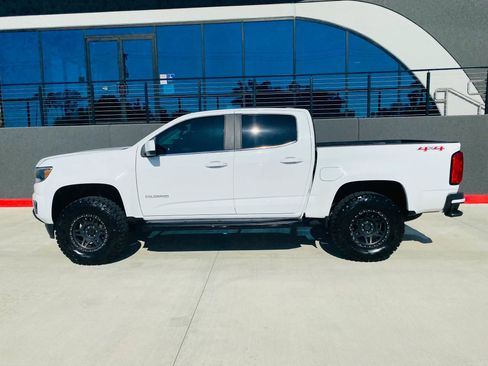Used 2016 Chevrolet Colorado LT w/ LT Convenience Package AWD/4WD image 4