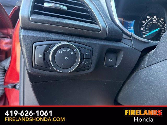 Used 2017 Ford Fusion SE w/ Equipment Group 201A FWD image 22