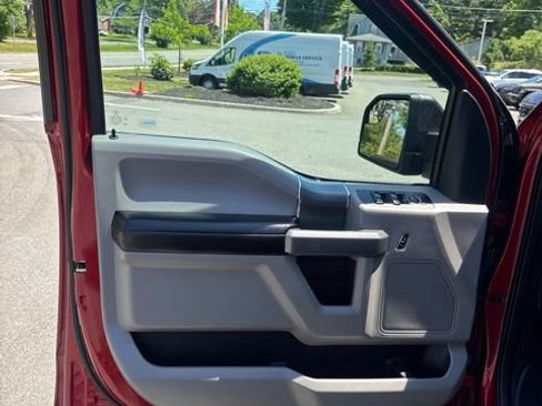 Certified 2018 Ford F150 XLT w/ Equipment Group 302A Luxury AWD/4WD image 18