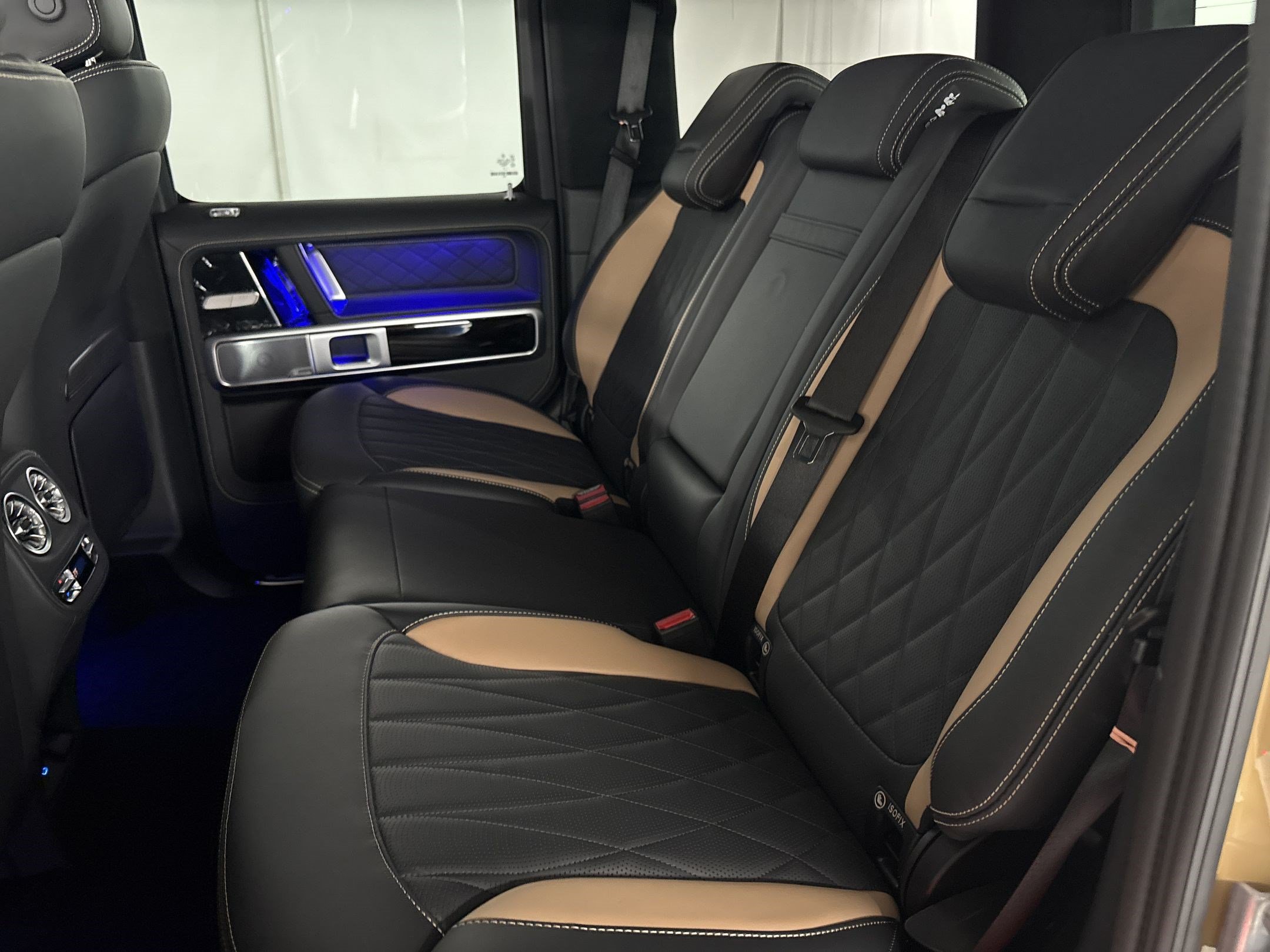 New 2027 Mercedes-Benz G 580 e image 23