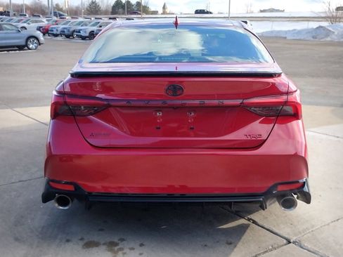 Used 2020 Toyota Avalon TRD image 6