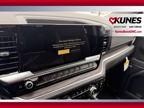 New 2026 GMC Sierra 3500 SLT w/ SLT Premium Package AWD/4WD image 19