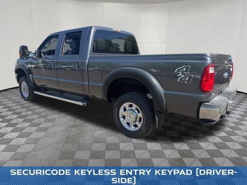 Used 2015 Ford F250 XLT w/ XLT Premium Package AWD/4WD image 15