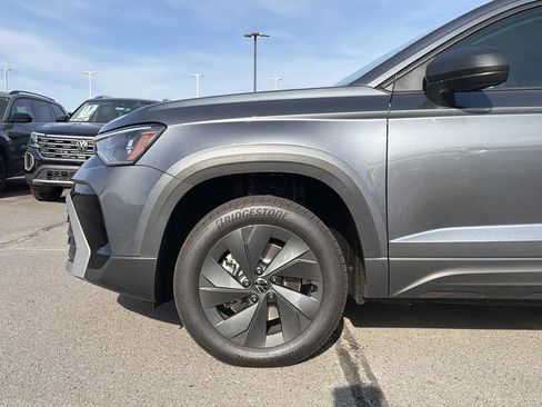 New 2026 Volkswagen Taos S FWD image 9