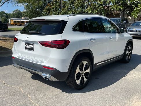 Used 2025 Mercedes-Benz GLA 250 image 8