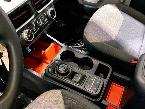 Certified 2024 Ford Maverick XLT image 17