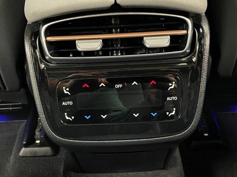 Used 2023 Mercedes-Benz EQS 580 4MATIC SUV image 22