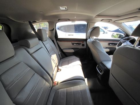 Used 2020 Honda CR-V Touring image 9
