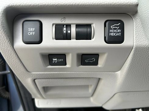 Used 2016 Subaru Forester 2.5i Limited image 22