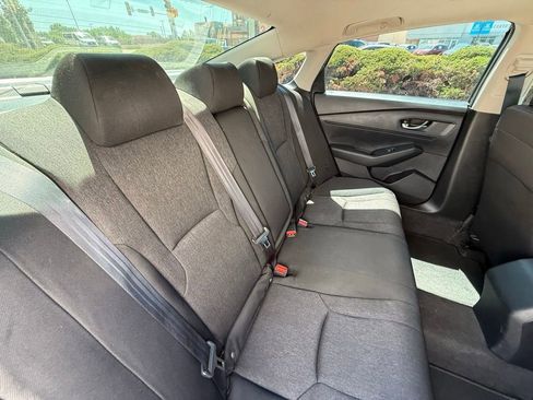 Used 2023 Honda Accord EX image 35