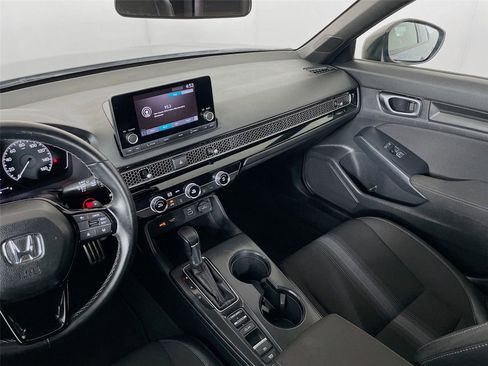 Used 2024 Honda Civic Sport image 26