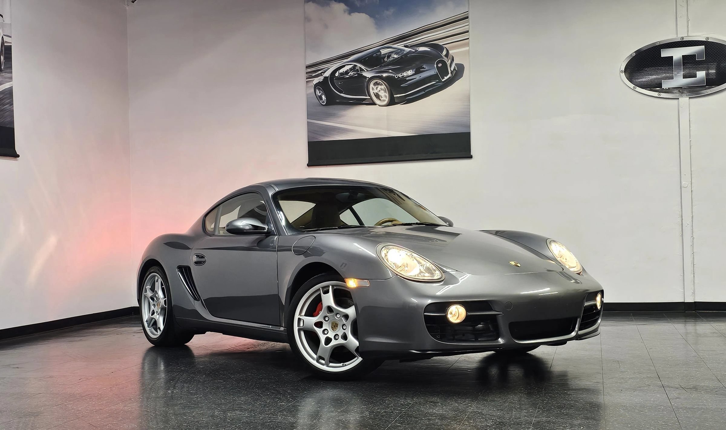 Used 2007 Porsche Cayman S RWD image 1