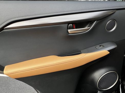 Used 2017 Lexus NX 200t Turbo image 30