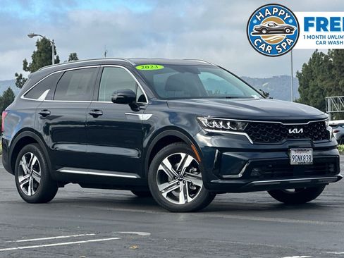 Certified 2023 Kia Sorento EX AWD/4WD image 1