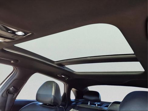 Used 2023 Kia K5 GT-Line image 13