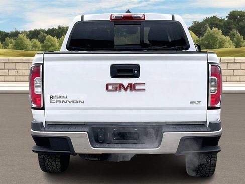 Used 2015 GMC Canyon SLT image 4