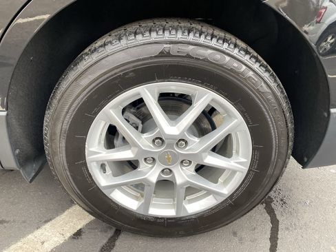 Used 2022 Chevrolet Equinox LT image 14