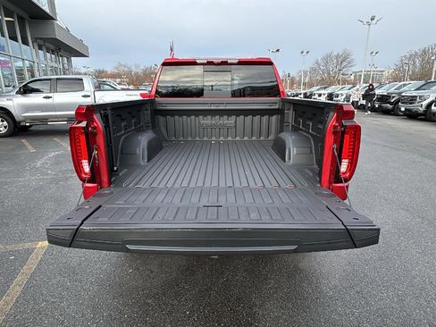 Certified 2025 GMC Sierra 1500 AT4 w/ AT4 Premium Package image 32