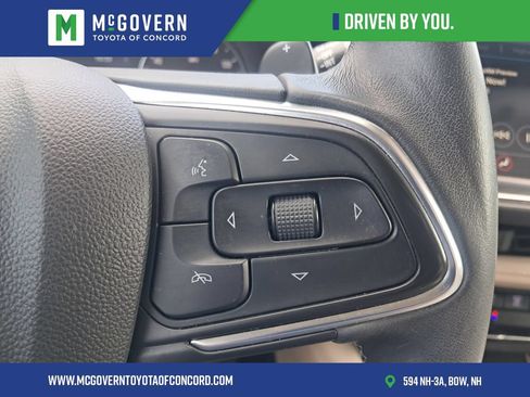 Used 2021 Buick Envision Preferred AWD/4WD image 16