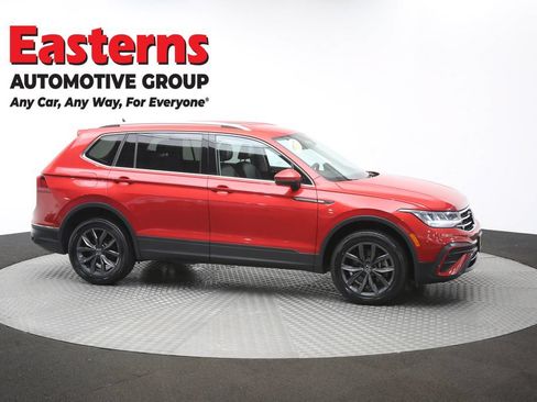 Used 2023 Volkswagen Tiguan SE AWD/4WD image 44
