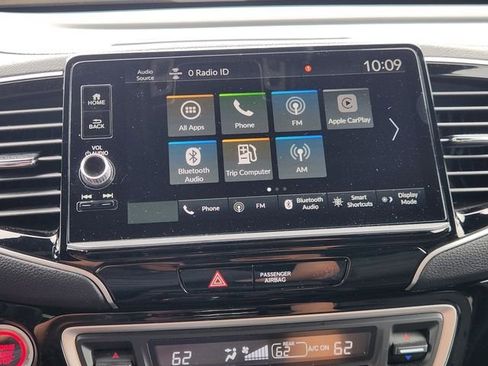 Used 2025 Honda Ridgeline Black Edition image 16
