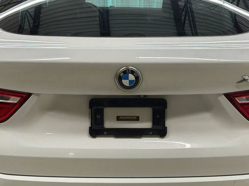 Used 2018 BMW X4 xDrive28i AWD/4WD image 11