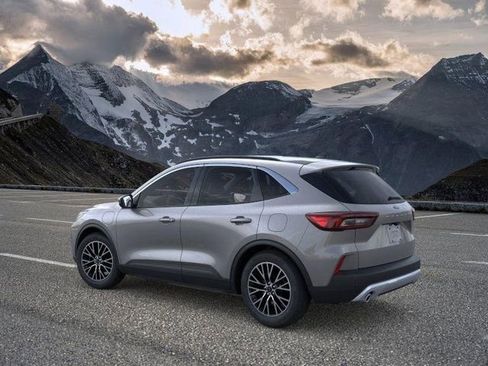 New 2024 Ford Escape SE image 4