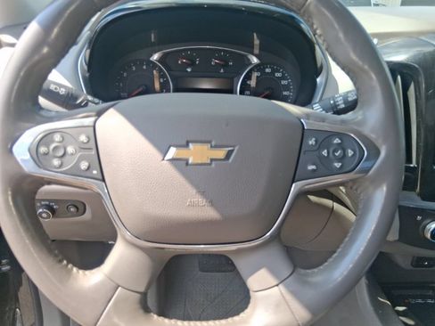 Used 2018 Chevrolet Traverse Premier w/ Driver Confidence II Package FWD image 12