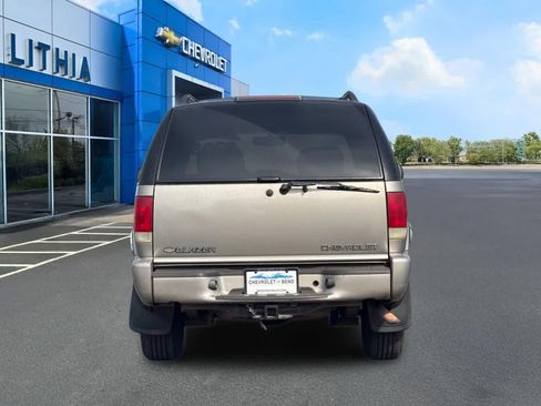 Used 2002 Chevrolet Blazer LS w/ Preferred Equipment Group AWD/4WD image 7