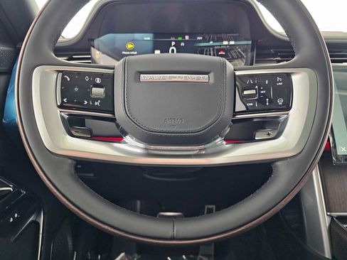 New 2025 Land Rover Range Rover Autobiography image 23