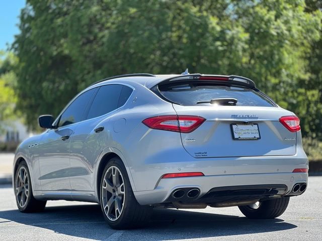 Used 2017 Maserati Levante S AWD/4WD image 7