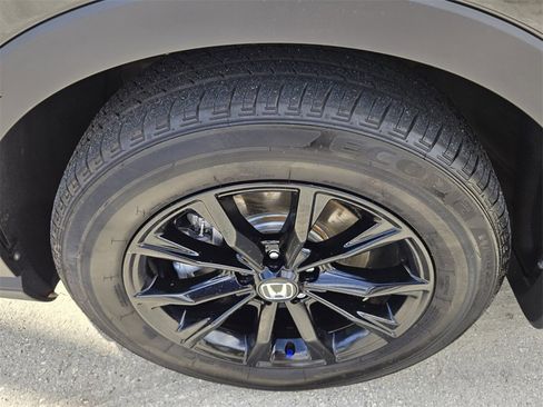 Certified 2025 Honda CR-V Sport image 10