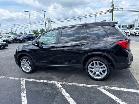 Used 2024 Honda Passport EX-L image 12