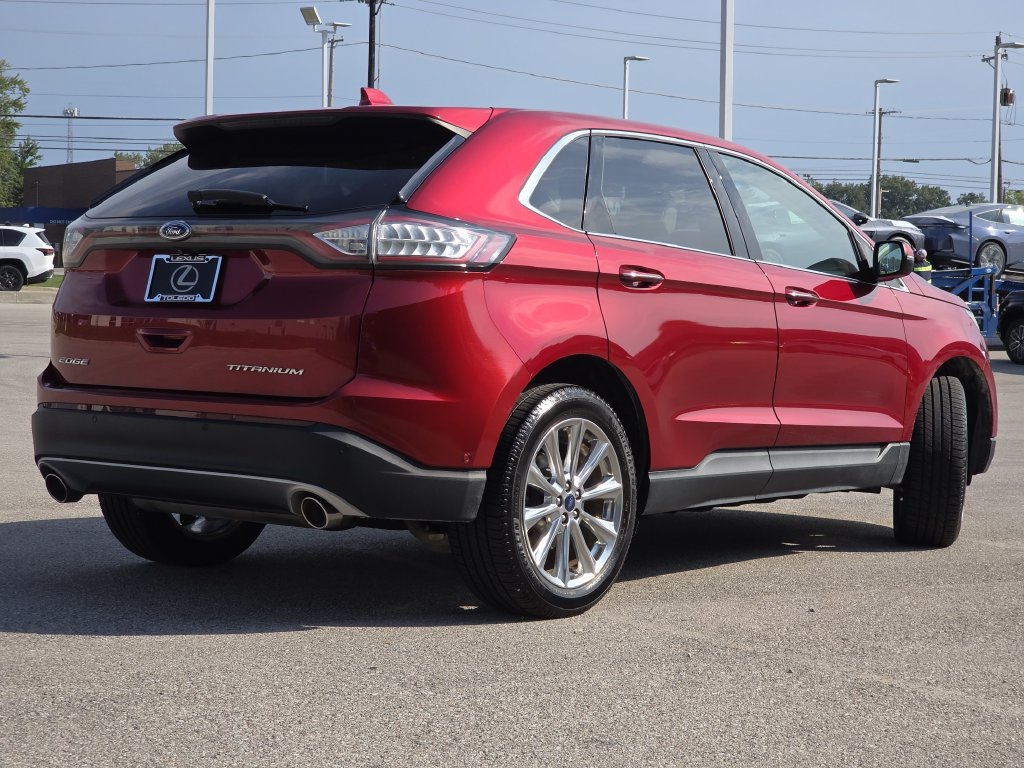Used 2018 Ford Edge Titanium w/ Equipment Group 302A FWD image 9