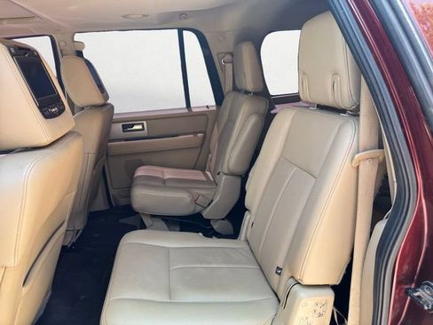 Used 2015 Ford Expedition EL Limited w/ Equipment Group 301A AWD/4WD image 13