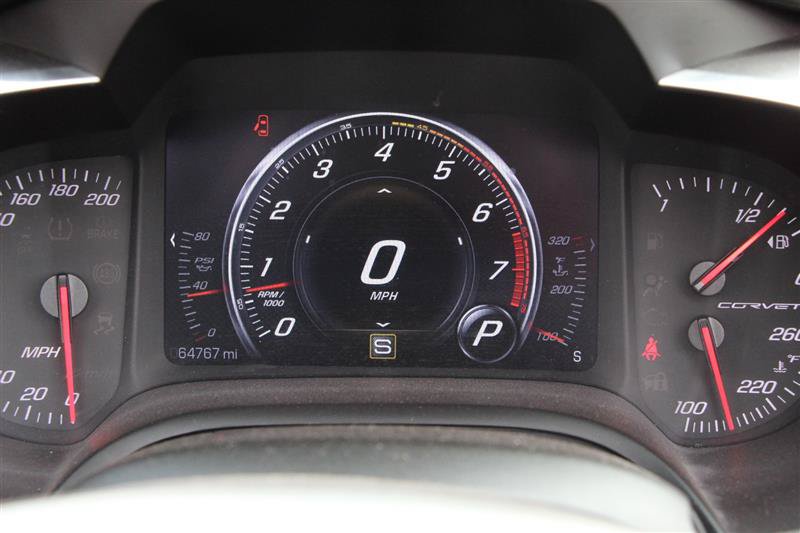 Used 2014 Chevrolet Corvette Stingray Convertible w/ 2LT Preferred Equipment Group RWD image 18