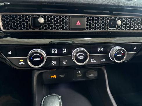 Used 2022 Honda Civic EX-L image 18