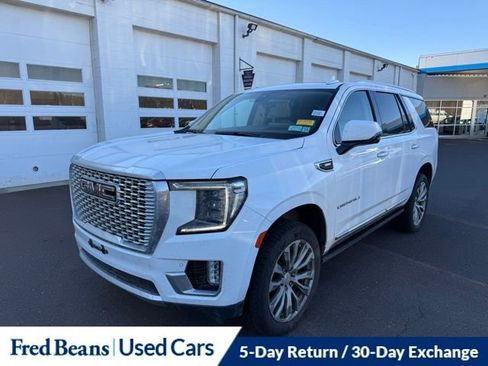 Used 2021 GMC Yukon Denali w/ Denali Ultimate Package image 3