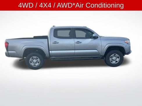 Used 2018 Toyota Tacoma SR w/ SR Convenience Package image 4