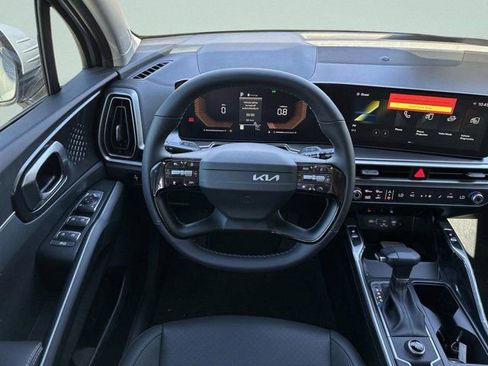 New 2026 Kia Sorento S w/ S Panoramic Sunroof Package FWD image 14