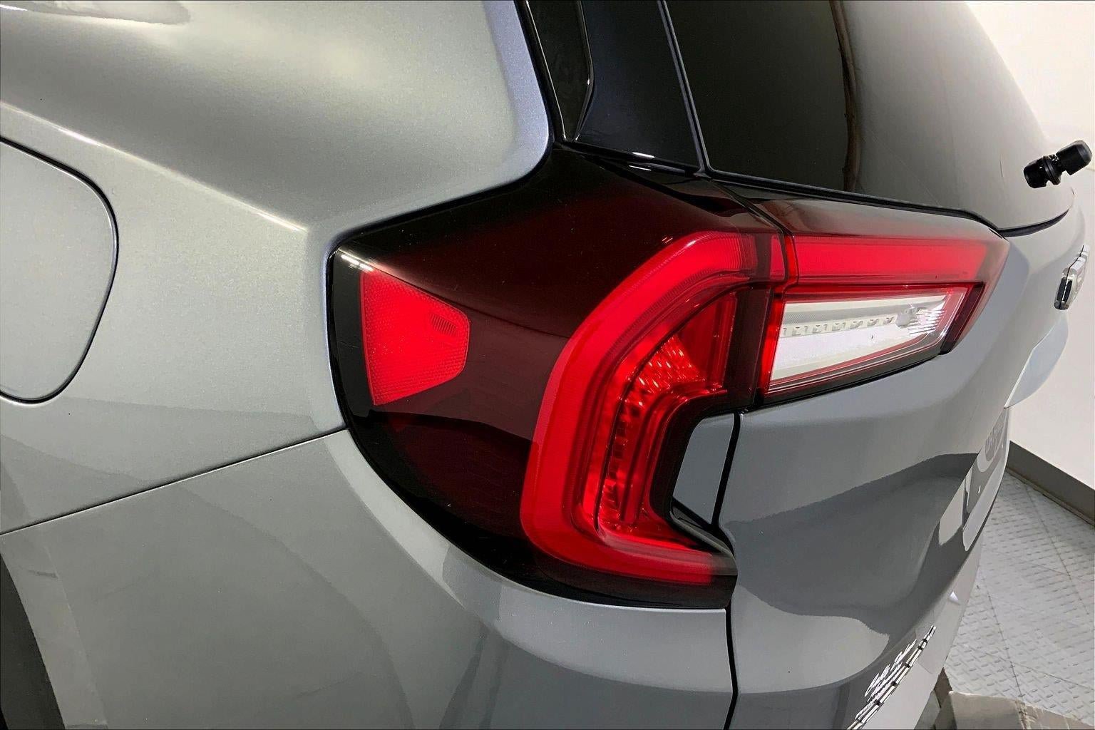 Used 2023 GMC Terrain SLT AWD/4WD image 28