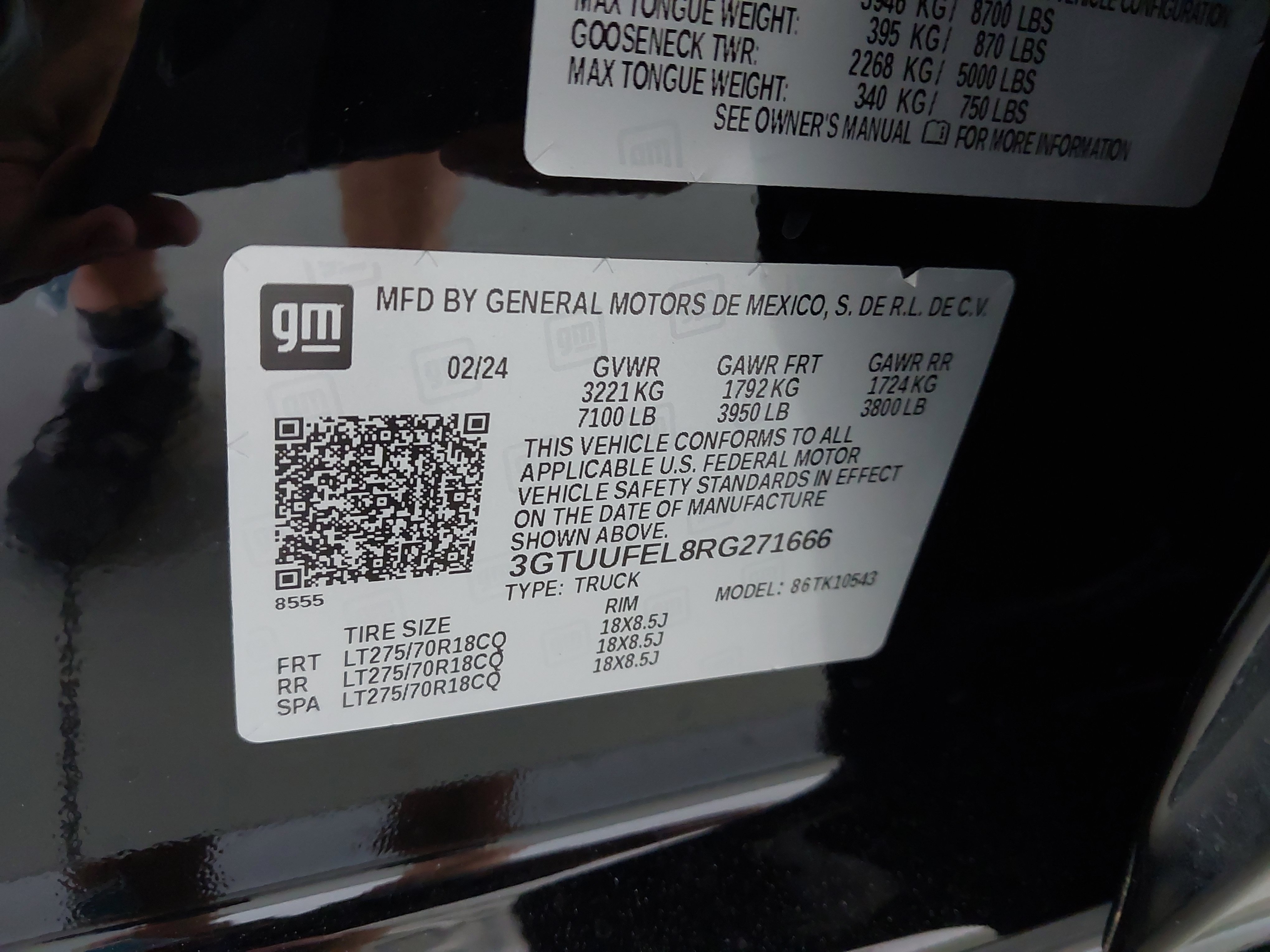 Used 2024 GMC Sierra 1500 AT4X AWD/4WD image 34
