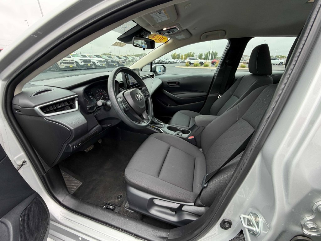 Used 2024 Toyota Corolla LE FWD image 17