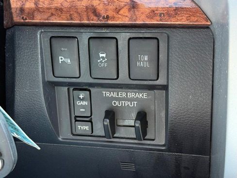 Used 2017 Toyota Tundra 1794 Edition AWD/4WD image 22