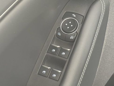 Used 2026 Ford Mustang Mach-E Select RWD image 18